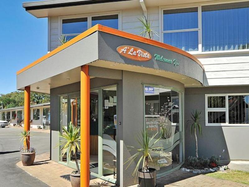 A'La Vista Motel Palmerston North Bagian luar foto